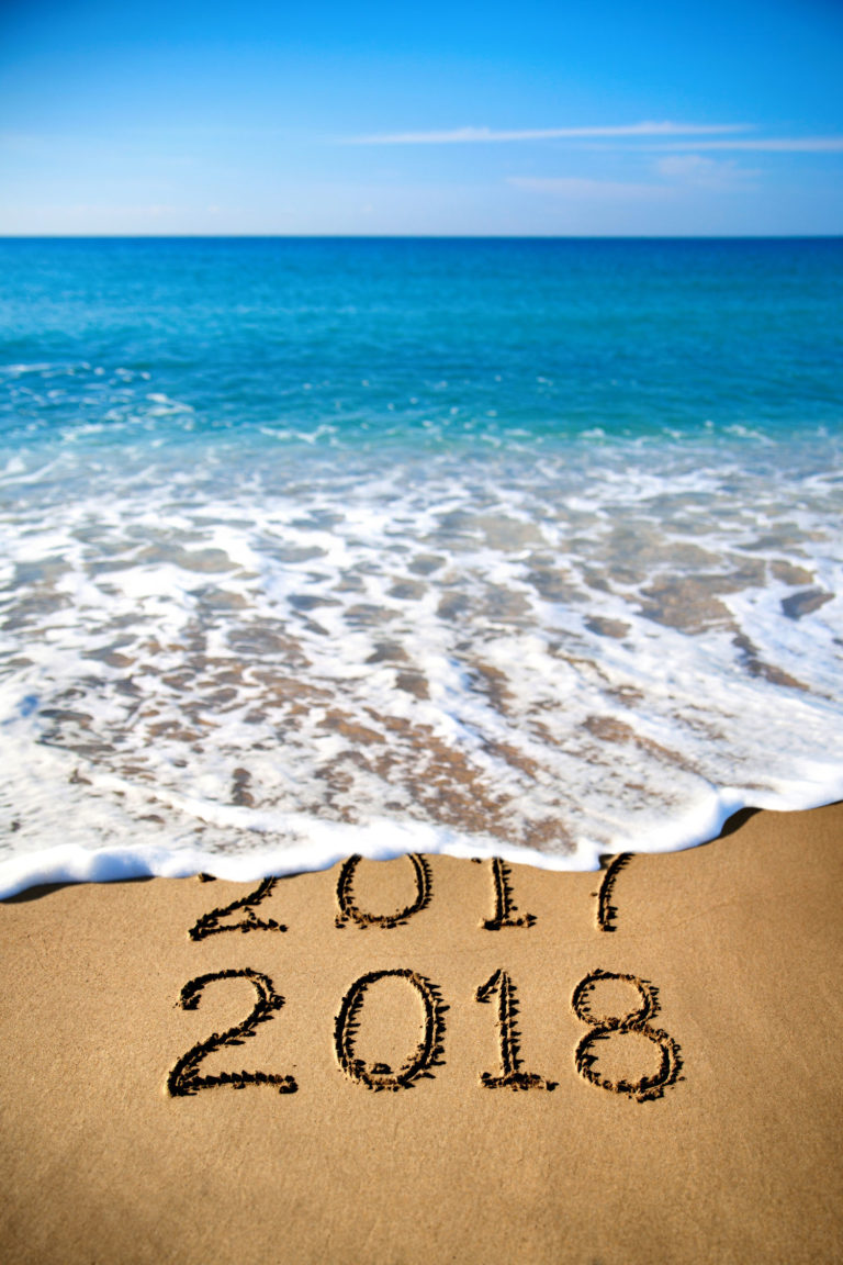 beach with 2018 in the sand