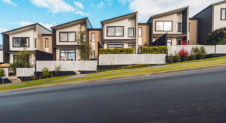 Rise to the Top of the Pool by Selling Your House Today